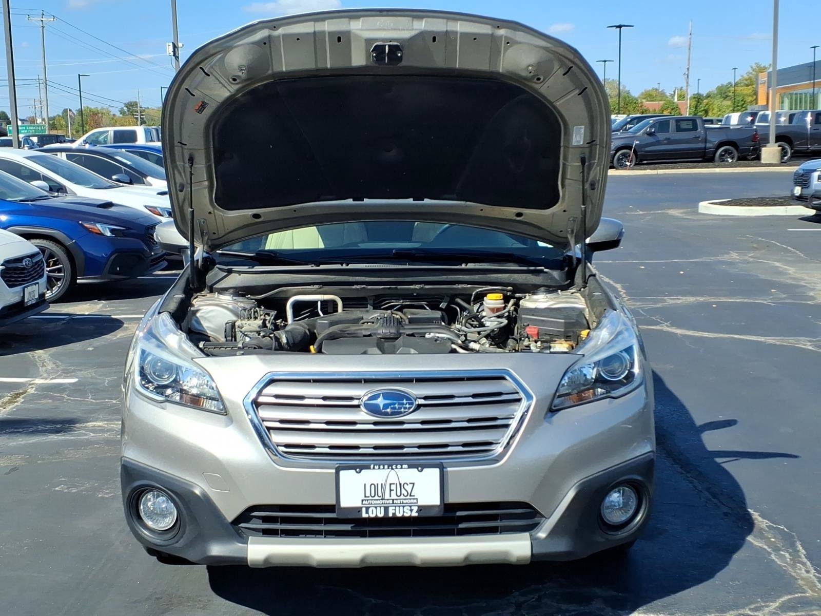 Used 2017 Subaru Outback 2.5i Limited AWD/4WD image 32