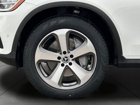 Certified 2022 Mercedes-Benz GLC 300 4MATIC image 5