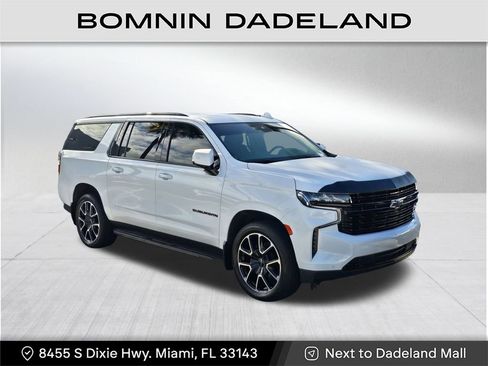 Used 2023 Chevrolet Suburban RST w/ Luxury Package image 1