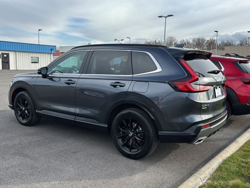 Certified 2023 Honda CR-V Sport image 3