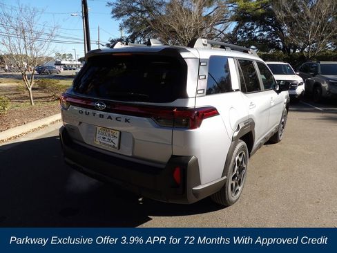 New 2026 Subaru Outback Touring image 6
