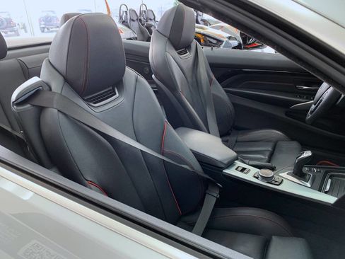 Used 2014 BMW 428i xDrive Convertible AWD/4WD image 9