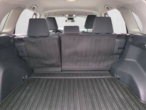 Certified 2024 Toyota RAV4 LE AWD/4WD image 7