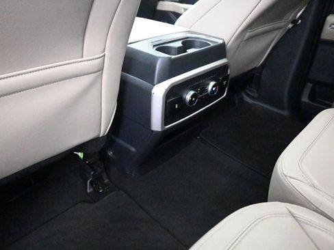 Used 2024 Ford Expedition Max Limited image 18