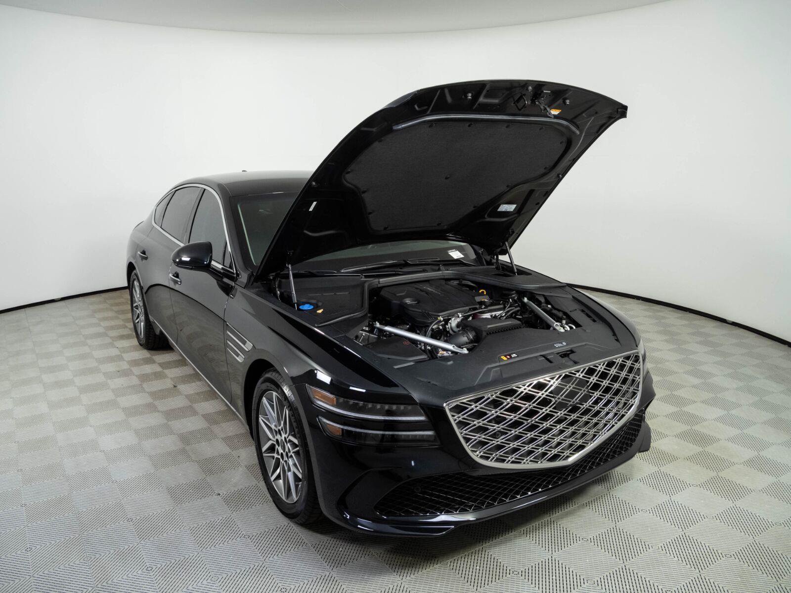 Used 2025 Genesis G80 2.5T AWD/4WD image 31