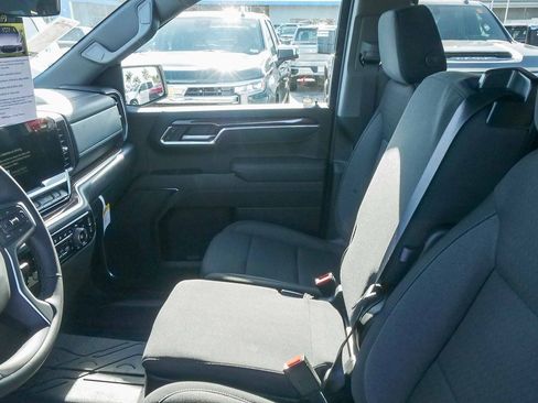 New 2026 Chevrolet Silverado 1500 LT image 17