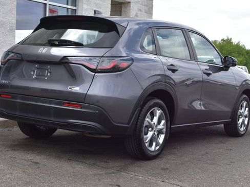 Used 2023 Honda HR-V LX image 14