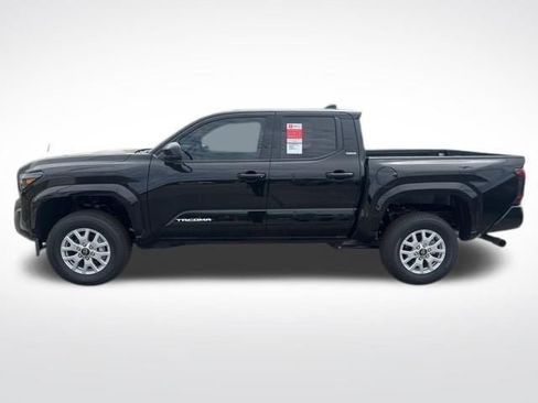 New 2026 Toyota Tacoma SR5 AWD/4WD image 2