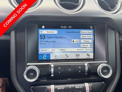 Used 2018 Ford Mustang Coupe w/ Equipment Group 101A RWD image 21