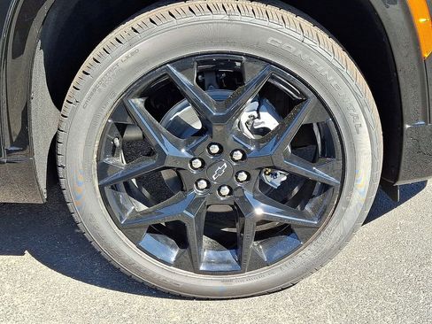 New 2026 Chevrolet Traverse RS image 5