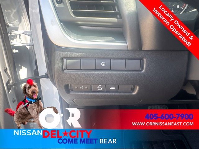 New 2026 Nissan Rogue SV FWD image 28
