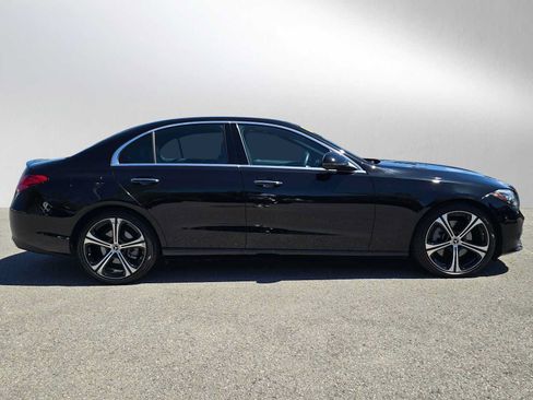 Used 2023 Mercedes-Benz C 300 4MATIC Sedan image 2