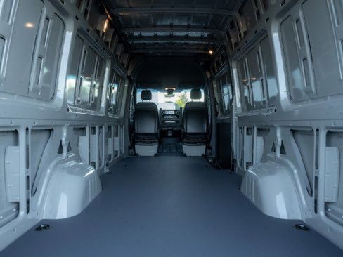 New 2026 Mercedes-Benz Sprinter 2500 image 11