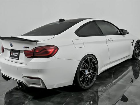 Used 2020 BMW M4 Coupe w/ Competition Package image 11