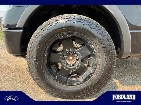 Used 2014 Ford F150 FX4 w/ Equipment Group 402A Luxury AWD/4WD image 26