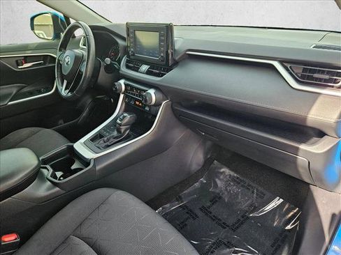 Used 2019 Toyota RAV4 XLE w/ Convenience Package image 22