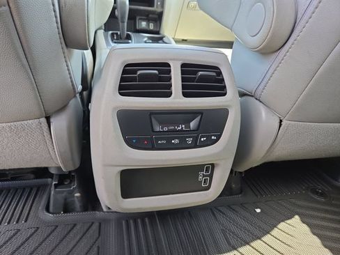 Used 2019 Honda Pilot EX-L image 36