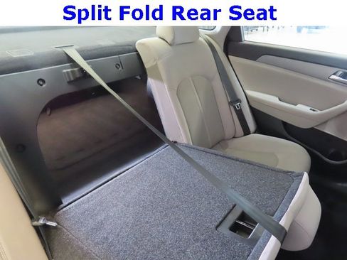 Used 2017 Hyundai Sonata SE image 31