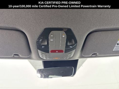 Certified 2024 Kia EV9 Light Long Range RWD image 9