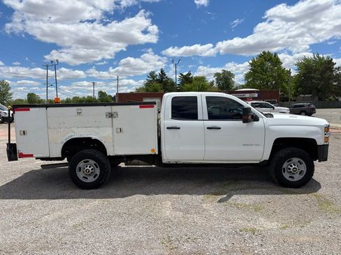 Used 2019 Chevrolet Silverado 2500 W/T w/ WT Convenience Package AWD/4WD image 2