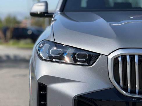 New 2026 BMW X5 xDrive40i image 13