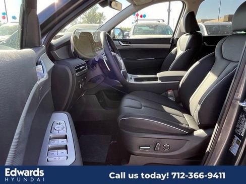 New 2025 Hyundai Palisade SEL image 14