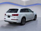 Used 2018 Audi Q7 3.0T Prestige image 3