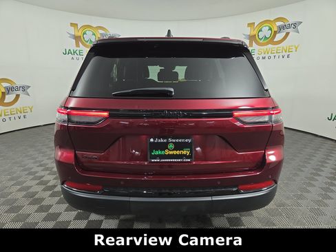 Used 2022 Jeep Grand Cherokee Altitude image 7