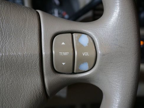 Used 2005 Buick Le Sabre Limited w/ Celebration Edition Package FWD image 15