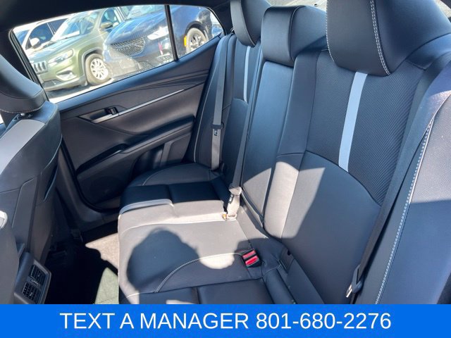 Used 2025 Toyota Camry SE FWD image 30
