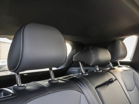 New 2025 Volkswagen Tiguan SE R-Line image 37