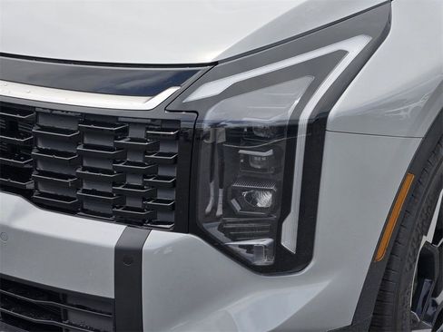 New 2026 Kia Sportage EX w/ EX Panorama Roof Package image 6