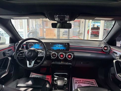 Used 2020 Mercedes-Benz CLA 250 w/ Premium Package image 22