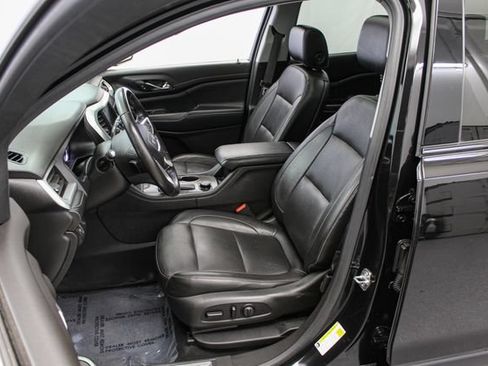 Used 2019 GMC Acadia SLT w/ Black Edition AWD/4WD image 19