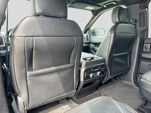Used 2020 Ford Expedition Limited w/ Equipment Group 303A AWD/4WD image 17