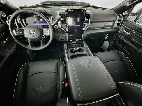 New 2026 RAM 2500 Laramie w/ Night Edition AWD/4WD image 9