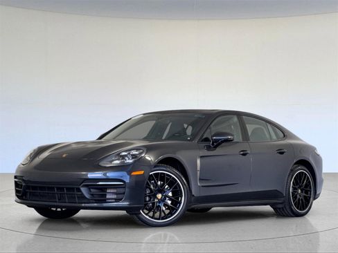 Used 2022 Porsche Panamera 4 Platinum Edition image 1
