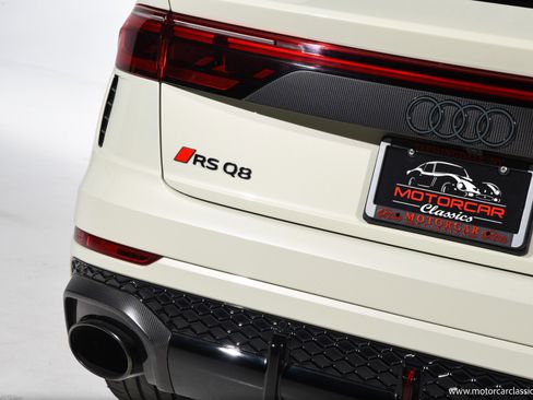 Used 2025 Audi RS Q8 performance AWD/4WD image 20