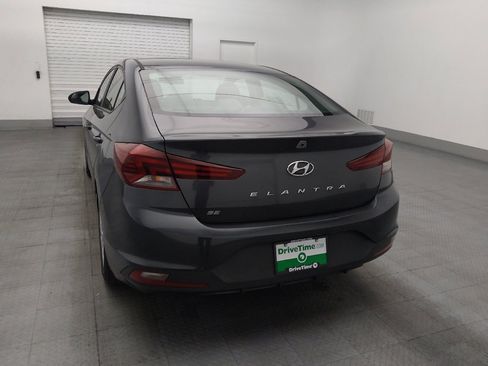 Used 2020 Hyundai Elantra SE FWD image 6