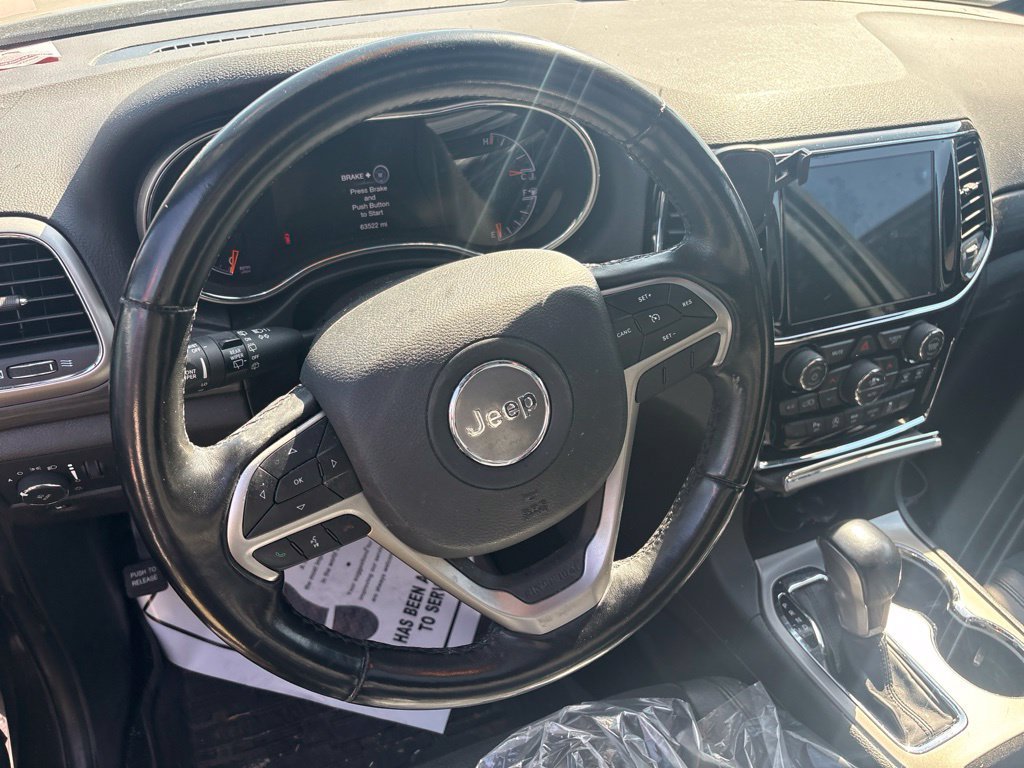 Used 2021 Jeep Grand Cherokee Laredo X AWD/4WD image 26