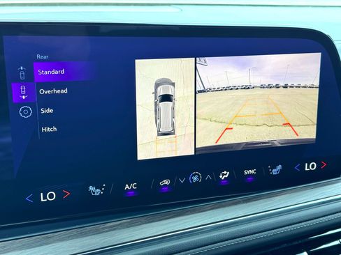 Used 2025 Chevrolet Tahoe Z71 image 30