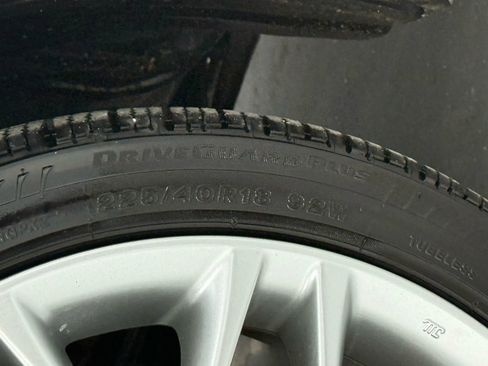 Used 2010 Lexus SC 430 Convertible image 38