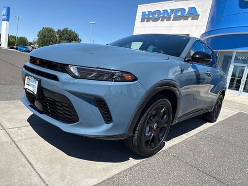 Used 2024 Dodge Hornet R/T Plus w/ R/T Blacktop Package AWD/4WD image 16