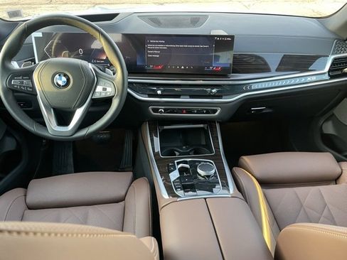 Certified 2026 BMW X5 xDrive40i w/ Premium Package image 11