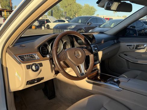 Used 2014 Mercedes-Benz E 350 Sedan image 18