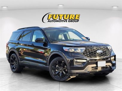 Certified 2023 Ford Explorer ST-Line w/ Class IV Trailer Tow Package