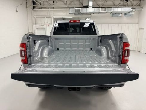 Used 2024 RAM 2500 Laramie w/ Sport Appearance Package AWD/4WD image 23