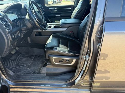 Used 2023 RAM 1500 Laramie AWD/4WD image 5