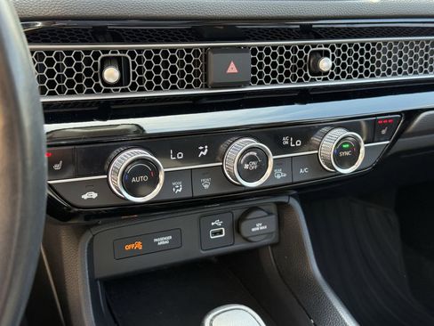 Used 2023 Honda Civic EX image 19
