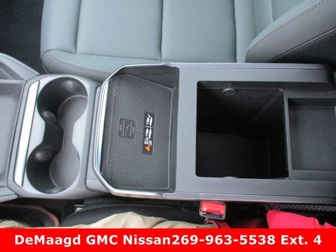 New 2026 GMC Terrain AT4 image 36